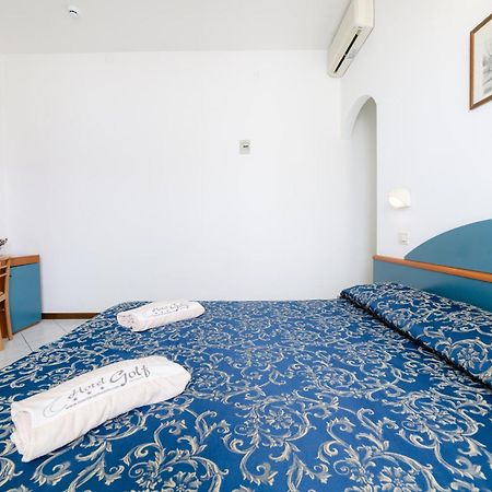 Hotel Golf カットーリカ エクステリア 写真